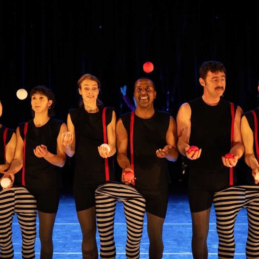 Gandini Juggling - Heka 