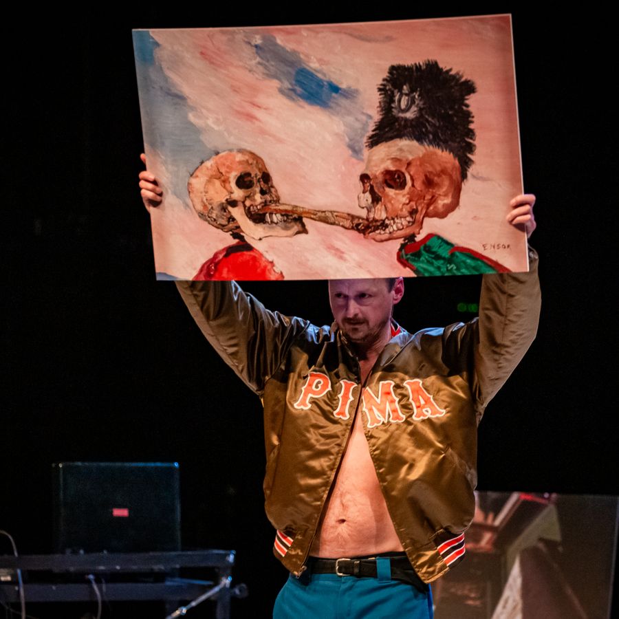 Michael De Cock / KVS - scènefoto: 'Alleen Verbeelding'