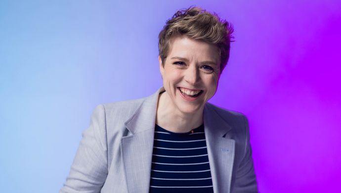 Hetty Helsmoortel