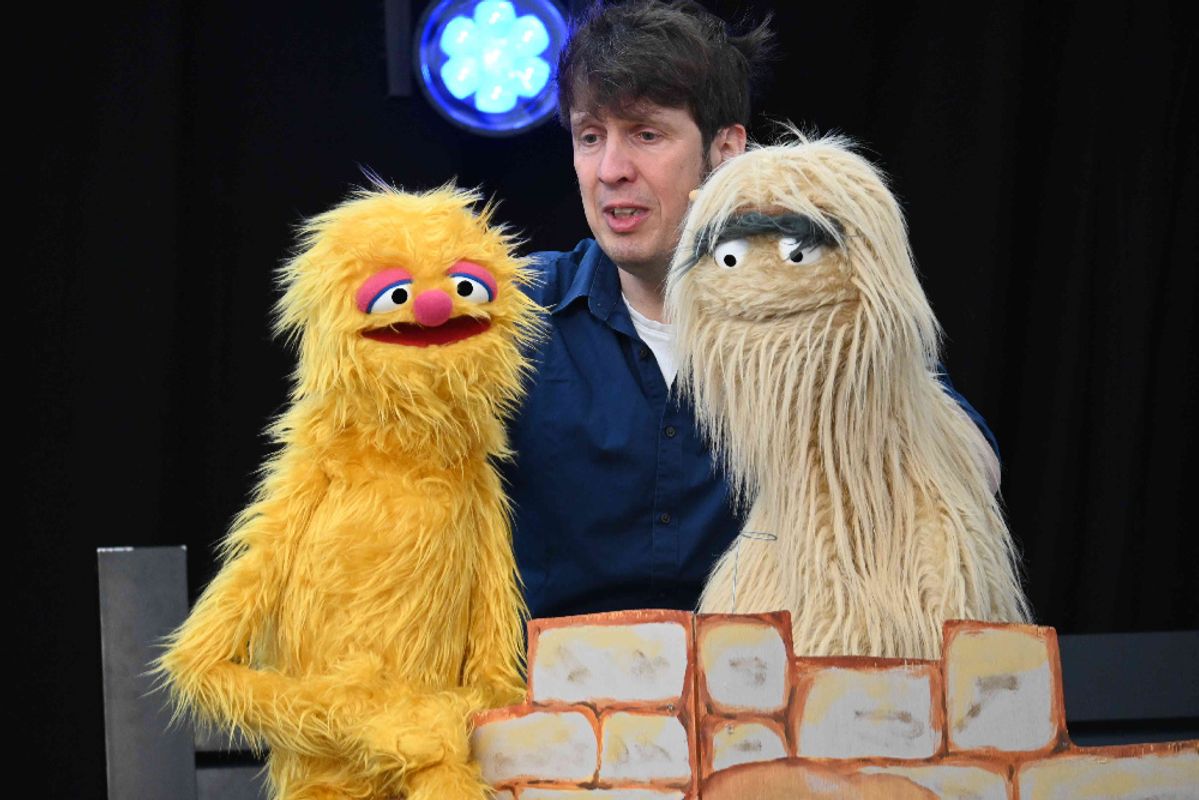 Pluis is verliefd - Theater Spelenderhand en  Remco Raessen