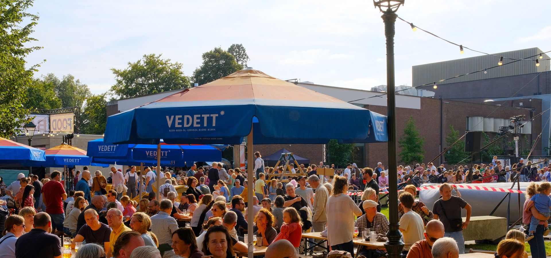 Festivalbar Plein de Cirque