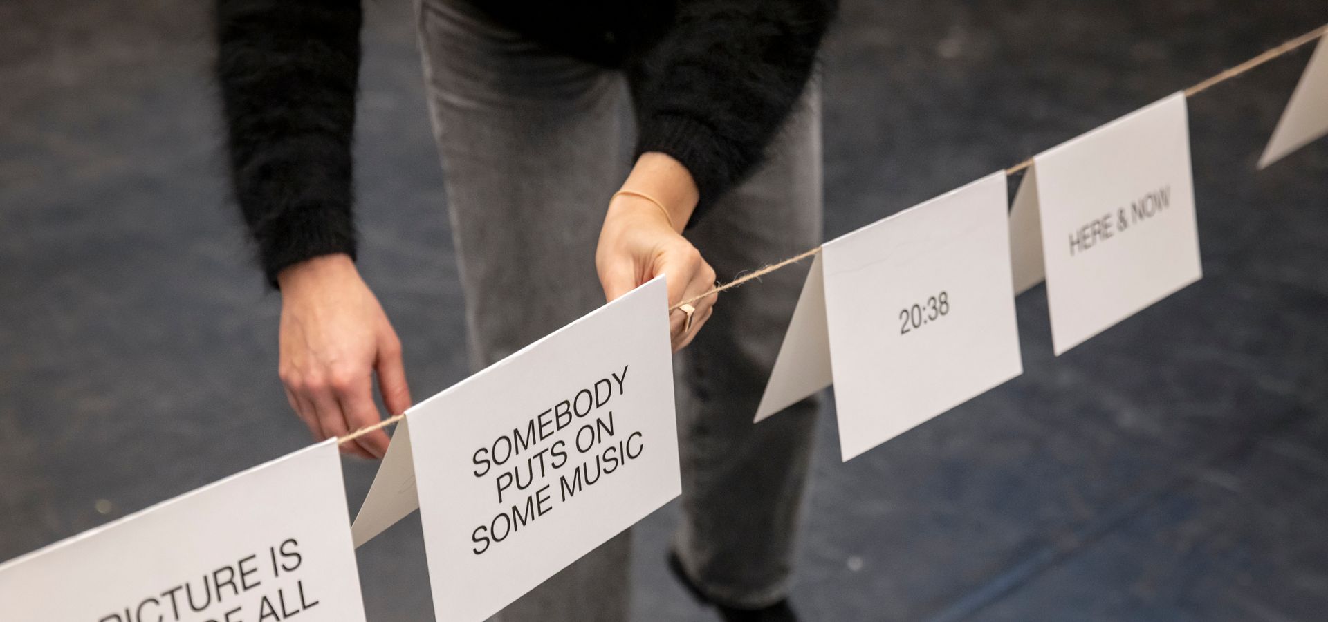 Handle with care: scènefoto try-out