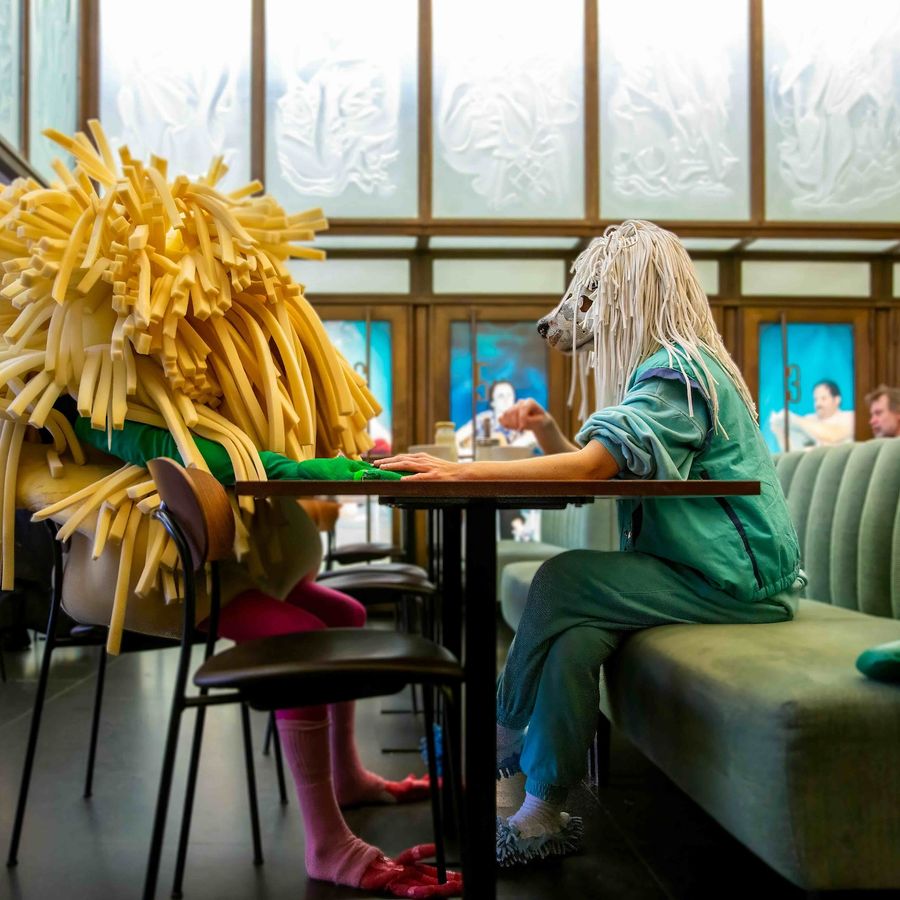 GLOW! - Audrey Dero & Oriane Varak